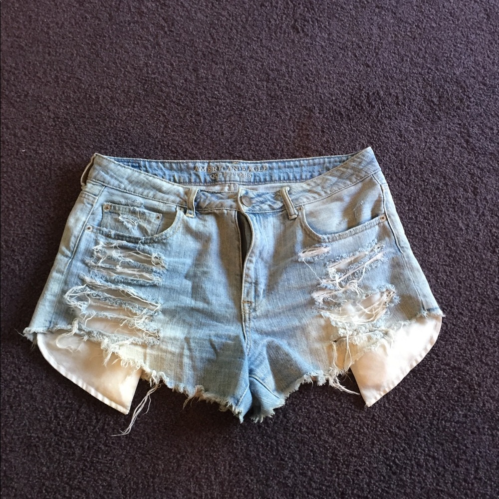 High waisted denim shorts